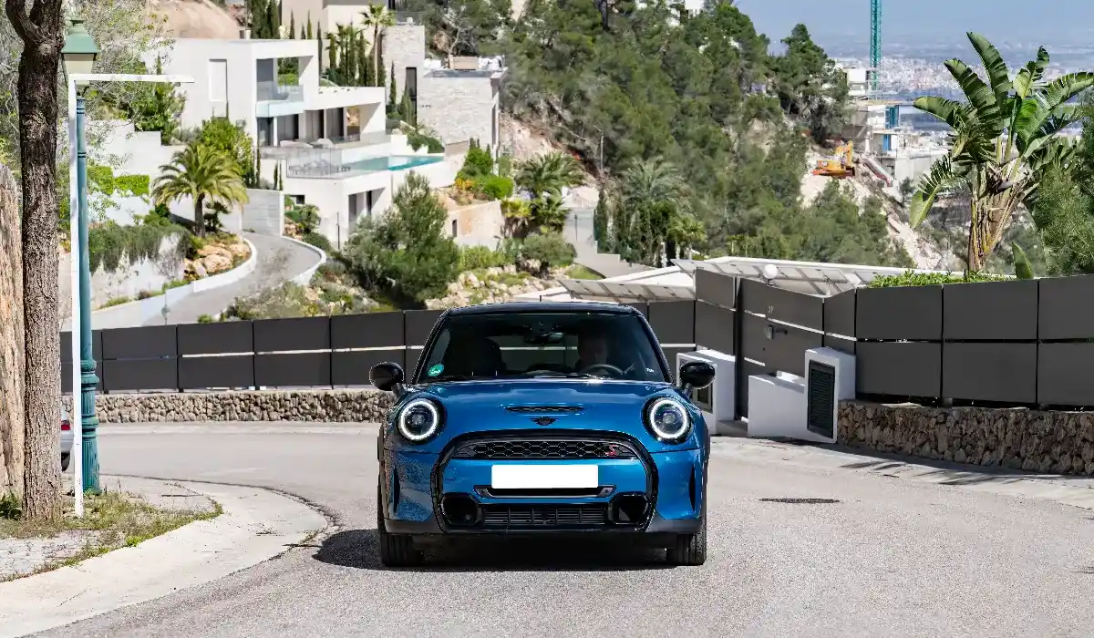 MINI - Cooper S 5D - Hatchback Car Rentals - Preowned Hatchback Car - Exclusive Concierge Club.webp